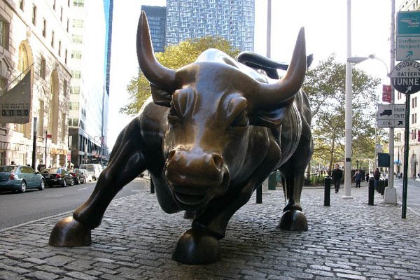 Wall Street Charging Bull